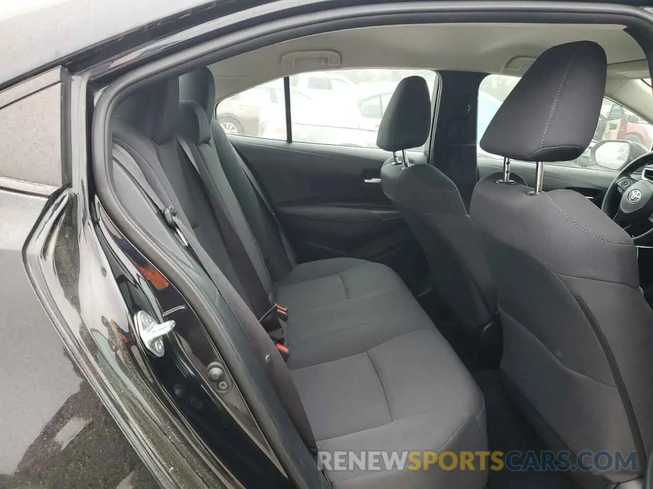 10 Photograph of a damaged car 5YFEPMAEXMP161700 TOYOTA COROLLA 2021
