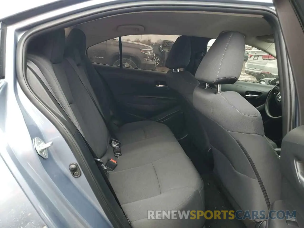 11 Photograph of a damaged car 5YFEPMAEXMP164564 TOYOTA COROLLA 2021