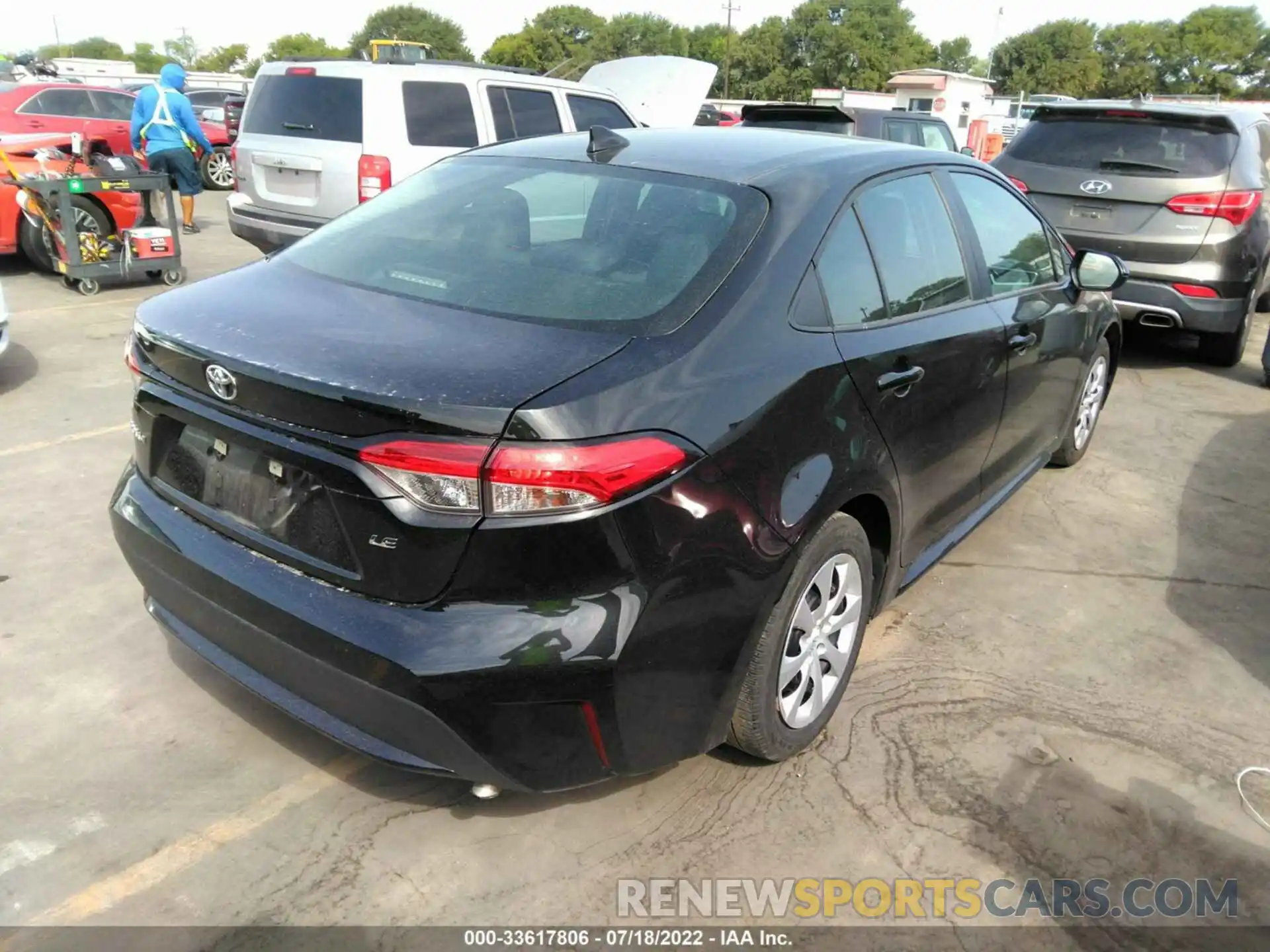 4 Photograph of a damaged car 5YFEPMAEXMP166220 TOYOTA COROLLA 2021