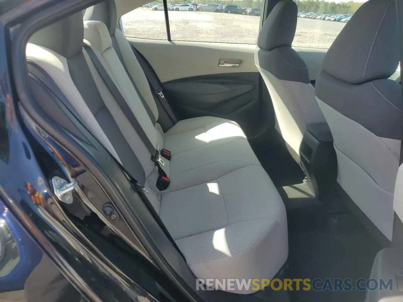 10 Photograph of a damaged car 5YFEPMAEXMP169232 TOYOTA COROLLA 2021