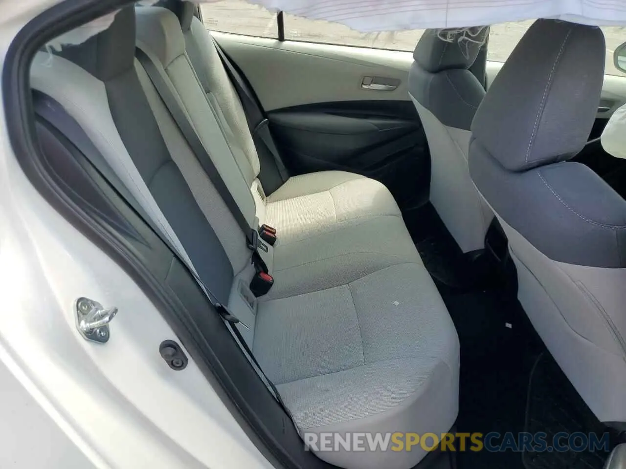 10 Photograph of a damaged car 5YFEPMAEXMP172924 TOYOTA COROLLA 2021