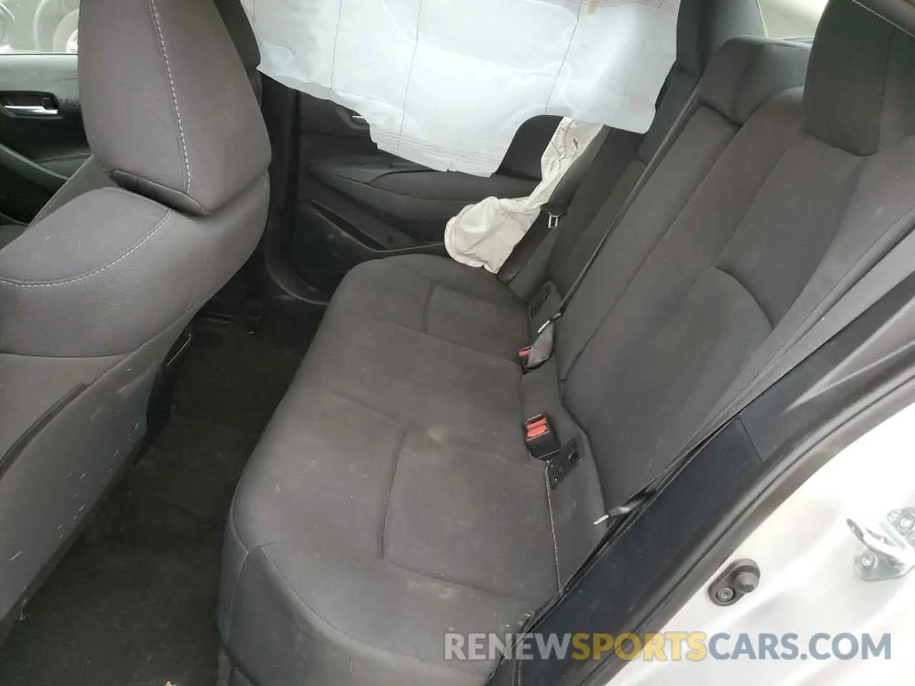 10 Photograph of a damaged car 5YFEPMAEXMP175712 TOYOTA COROLLA 2021