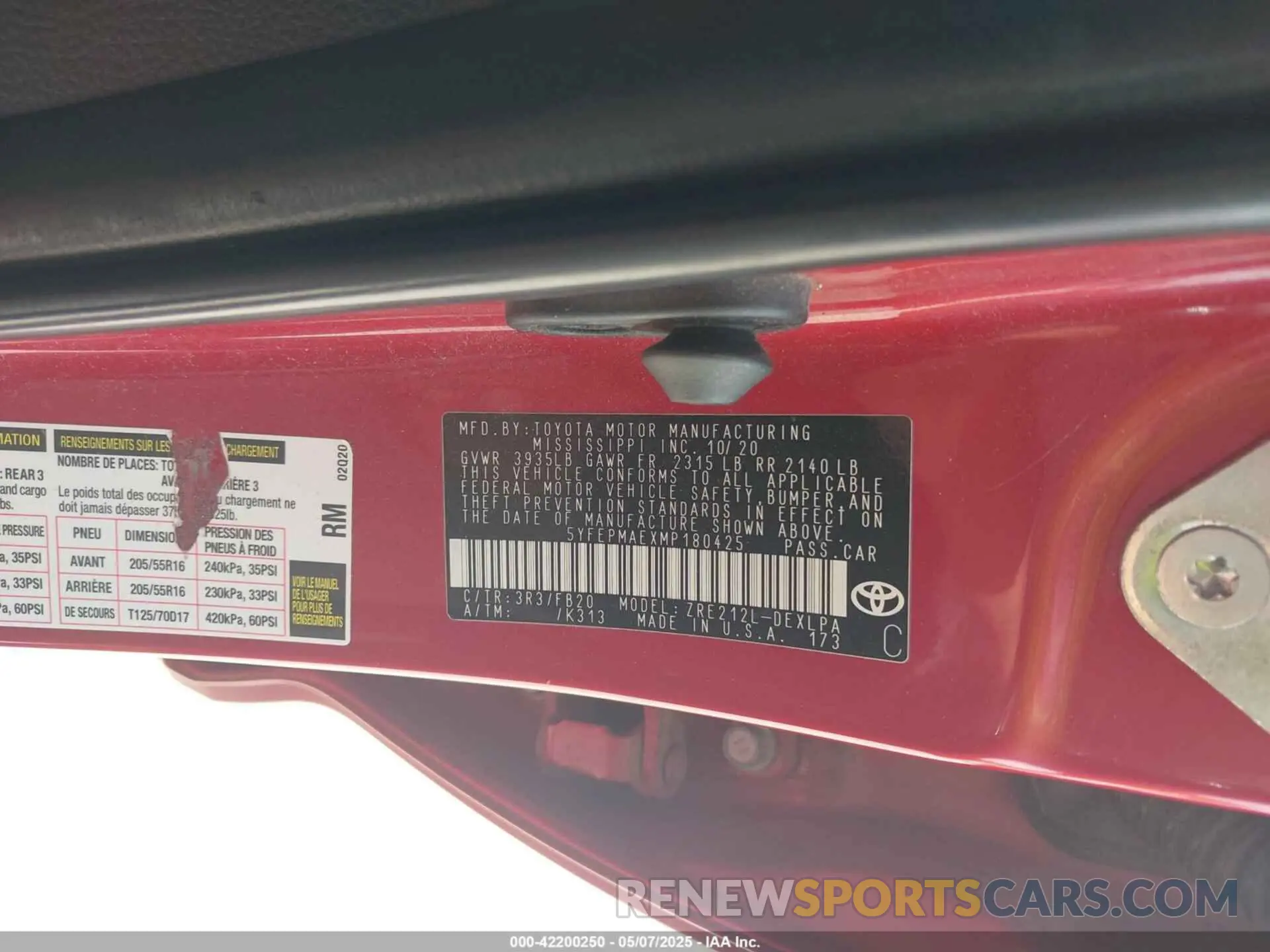 9 Photograph of a damaged car 5YFEPMAEXMP180425 TOYOTA COROLLA 2021