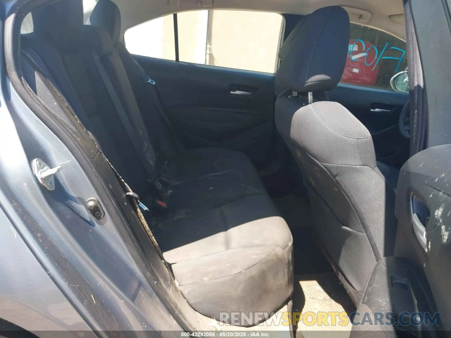8 Photograph of a damaged car 5YFEPMAEXMP185995 TOYOTA COROLLA 2021