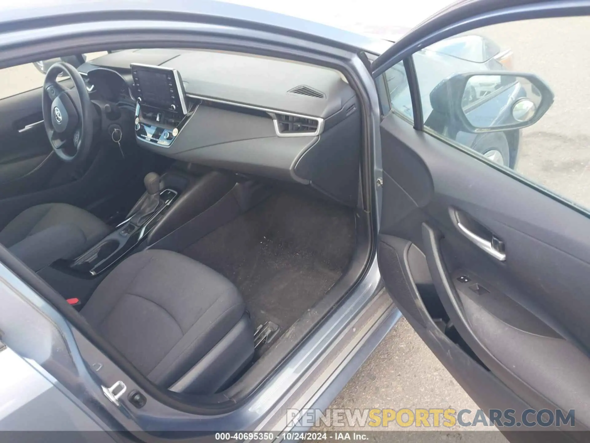 5 Photograph of a damaged car 5YFEPMAEXMP187567 TOYOTA COROLLA 2021