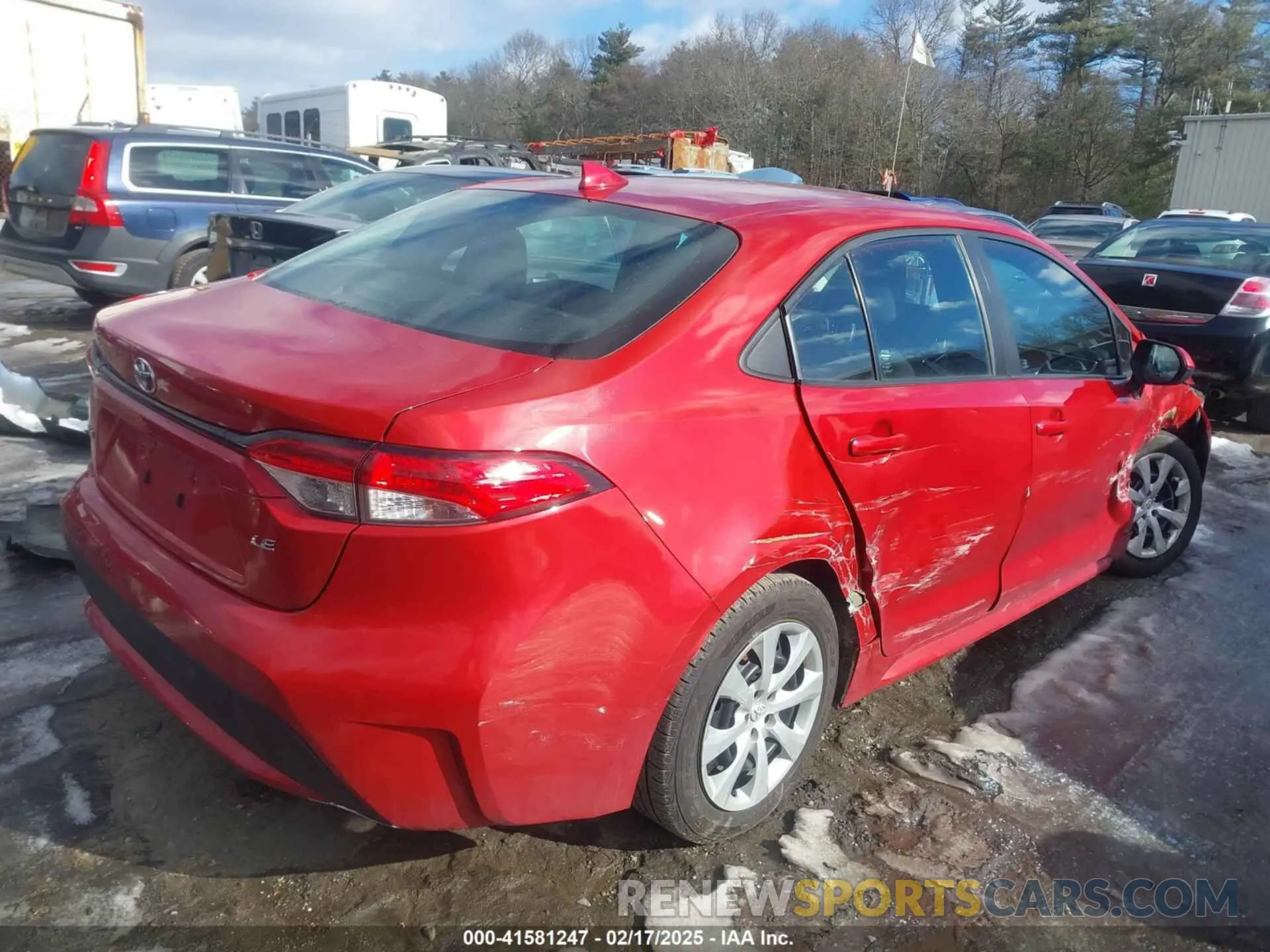 4 Photograph of a damaged car 5YFEPMAEXMP189948 TOYOTA COROLLA 2021