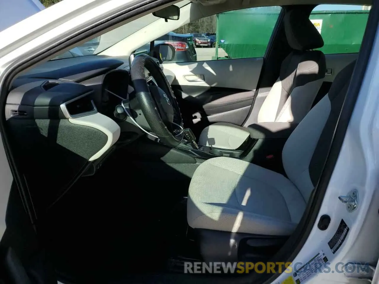 7 Photograph of a damaged car 5YFEPMAEXMP209311 TOYOTA COROLLA 2021