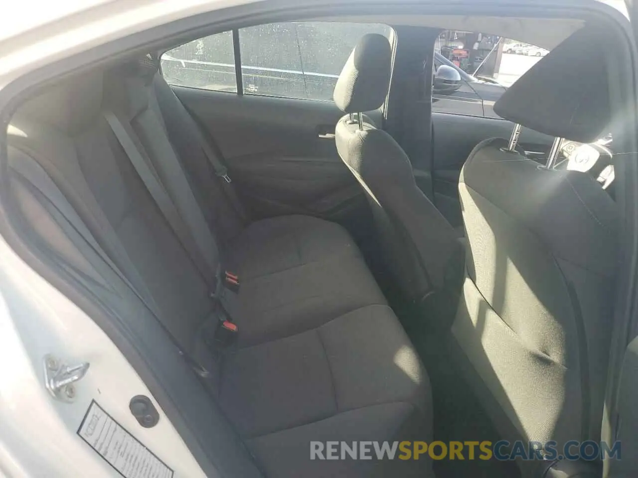 10 Photograph of a damaged car 5YFEPMAEXMP218803 TOYOTA COROLLA 2021