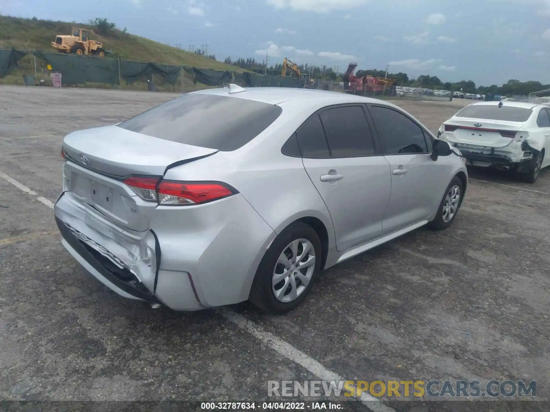 4 Photograph of a damaged car 5YFEPMAEXMP219871 TOYOTA COROLLA 2021