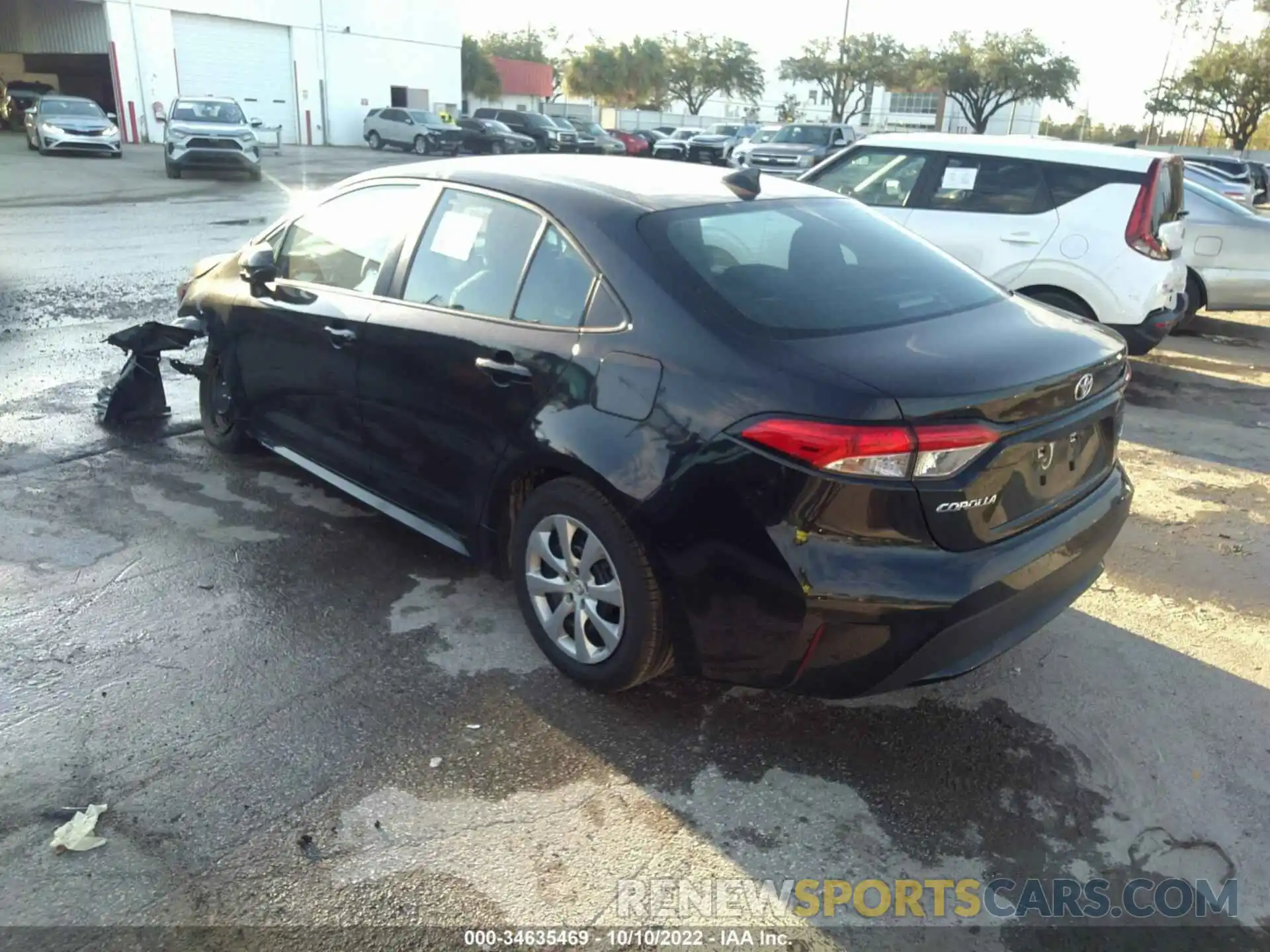 3 Photograph of a damaged car 5YFEPMAEXMP233737 TOYOTA COROLLA 2021