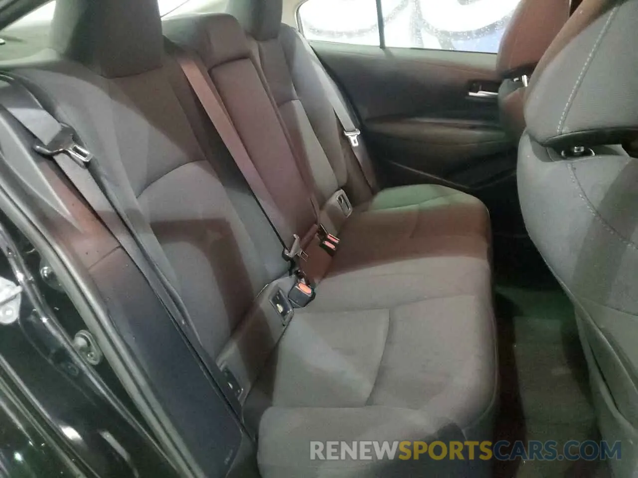 10 Photograph of a damaged car 5YFEPMAEXMP233835 TOYOTA COROLLA 2021