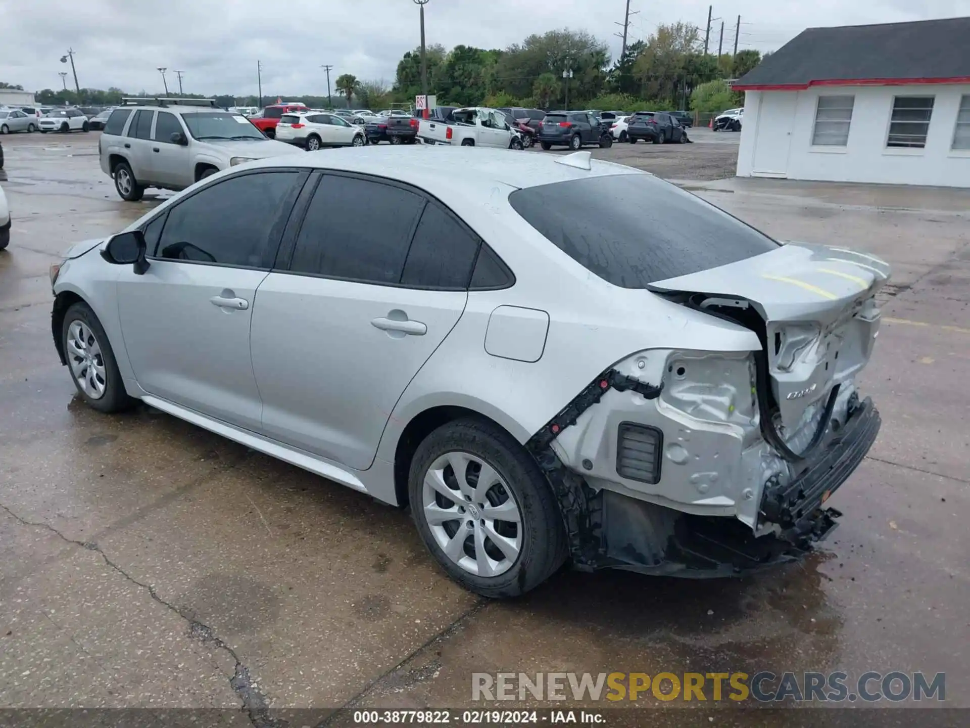 3 Photograph of a damaged car 5YFEPMAEXMP235438 TOYOTA COROLLA 2021