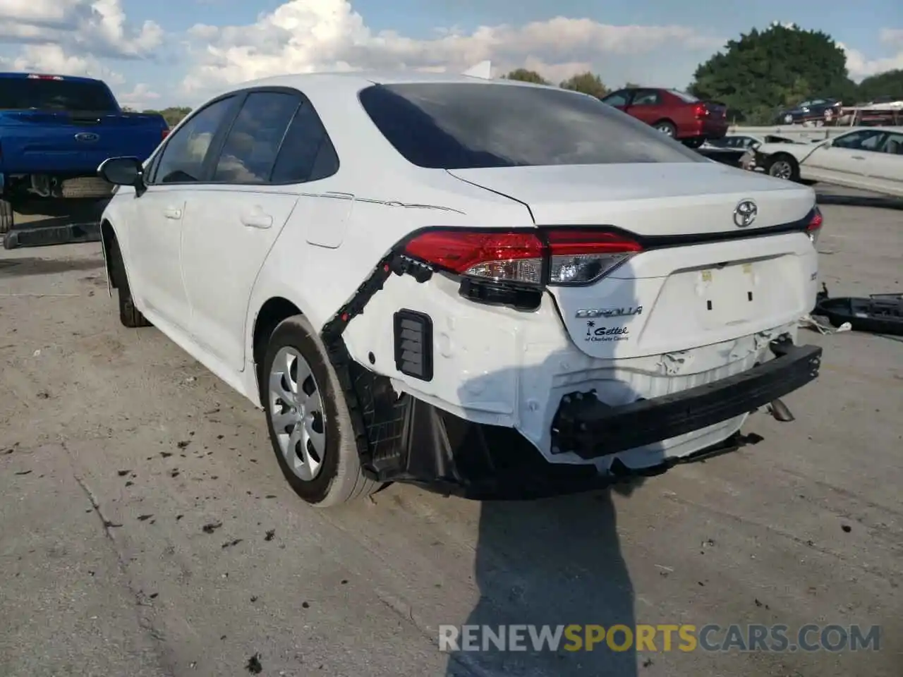 3 Photograph of a damaged car 5YFEPMAEXMP236315 TOYOTA COROLLA 2021