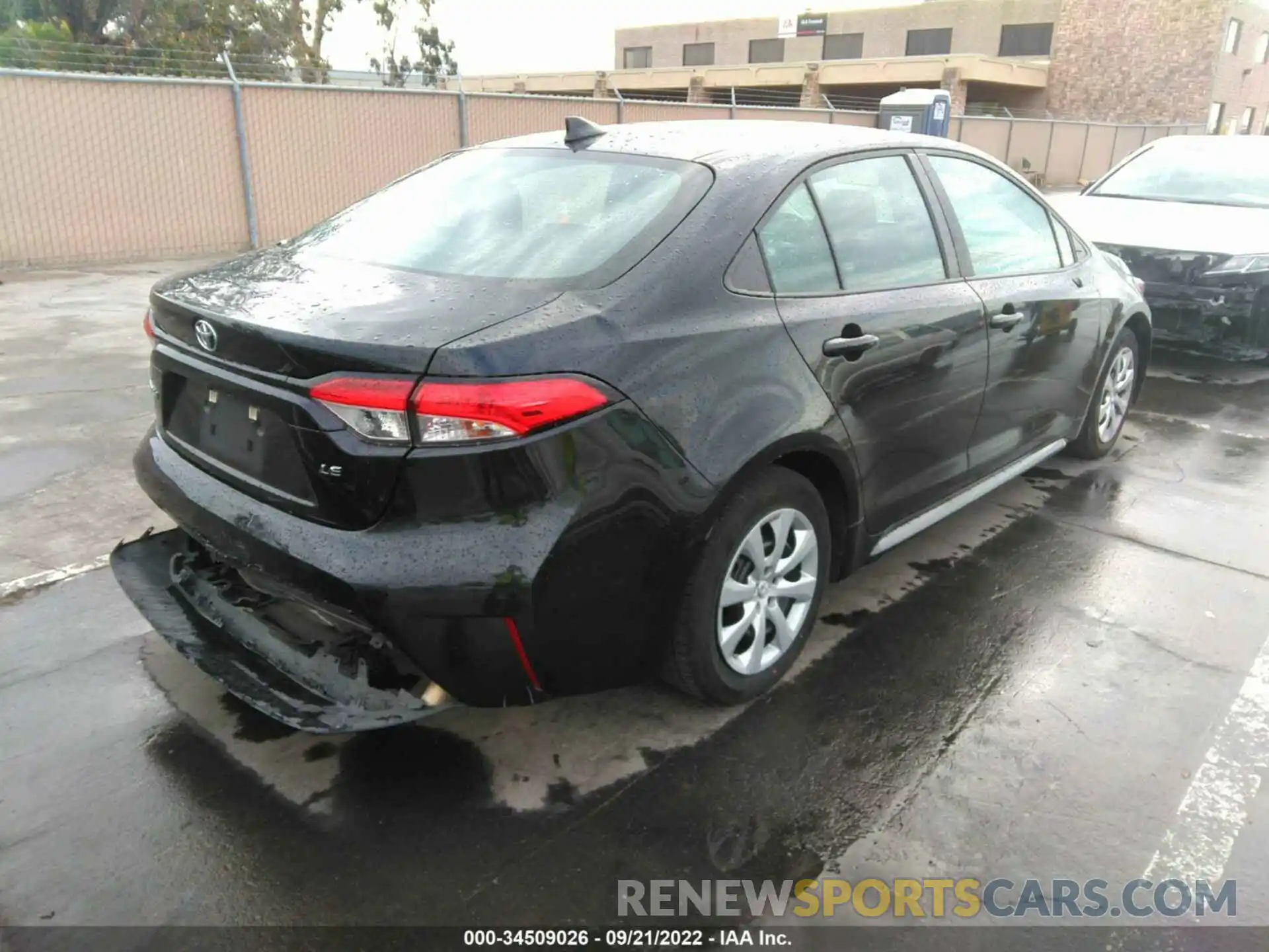 4 Photograph of a damaged car 5YFEPMAEXMP241837 TOYOTA COROLLA 2021