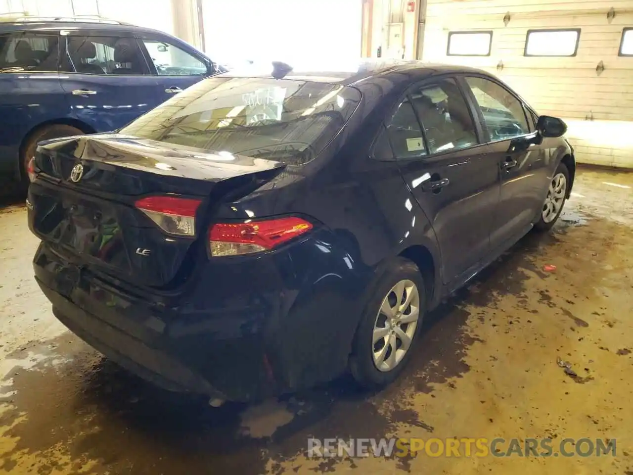 4 Photograph of a damaged car 5YFEPMAEXMP242325 TOYOTA COROLLA 2021