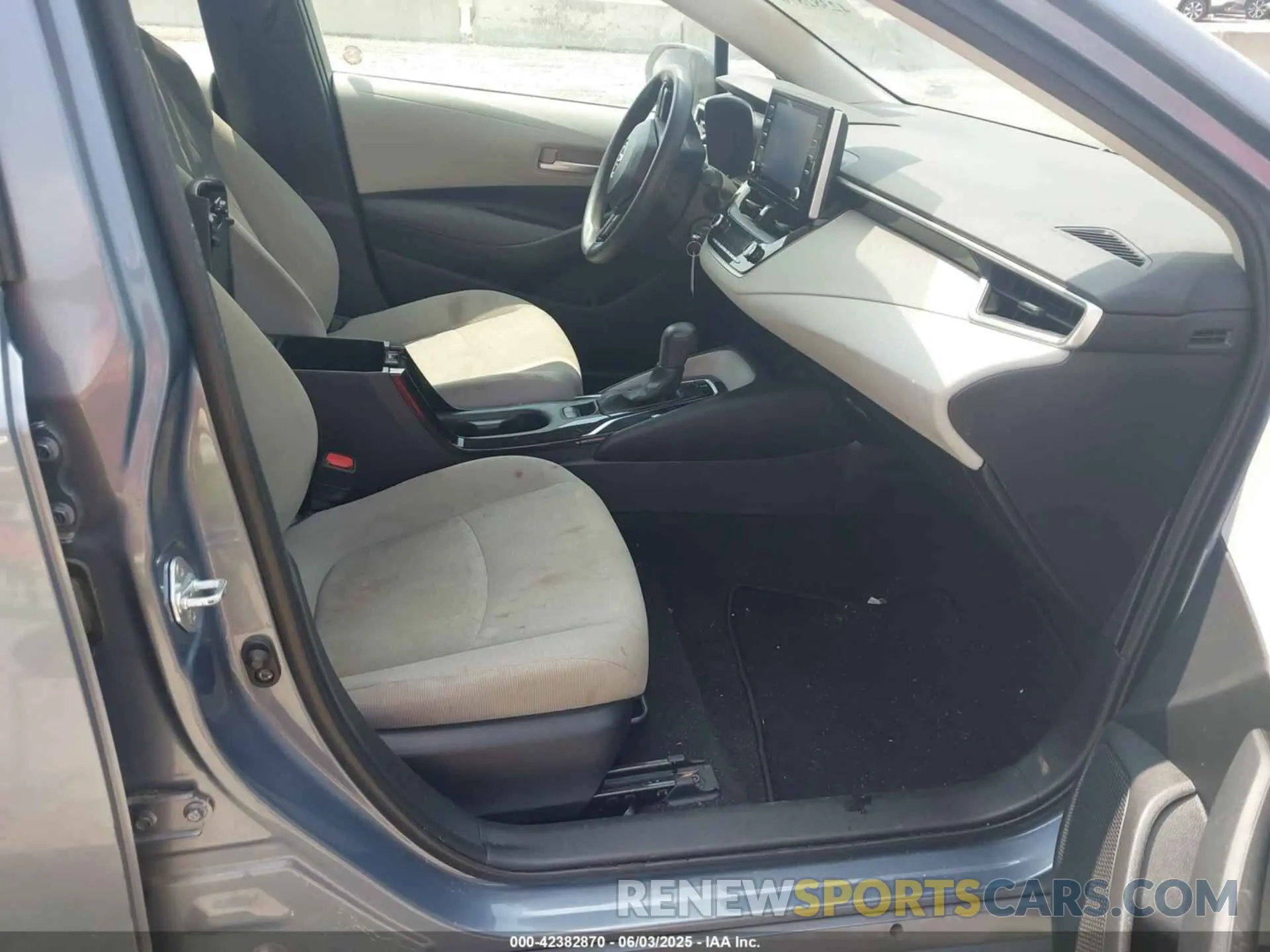 5 Photograph of a damaged car 5YFEPMAEXMP243507 TOYOTA COROLLA 2021
