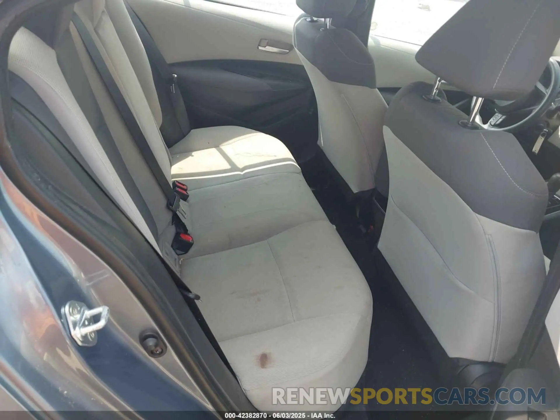 8 Photograph of a damaged car 5YFEPMAEXMP243507 TOYOTA COROLLA 2021