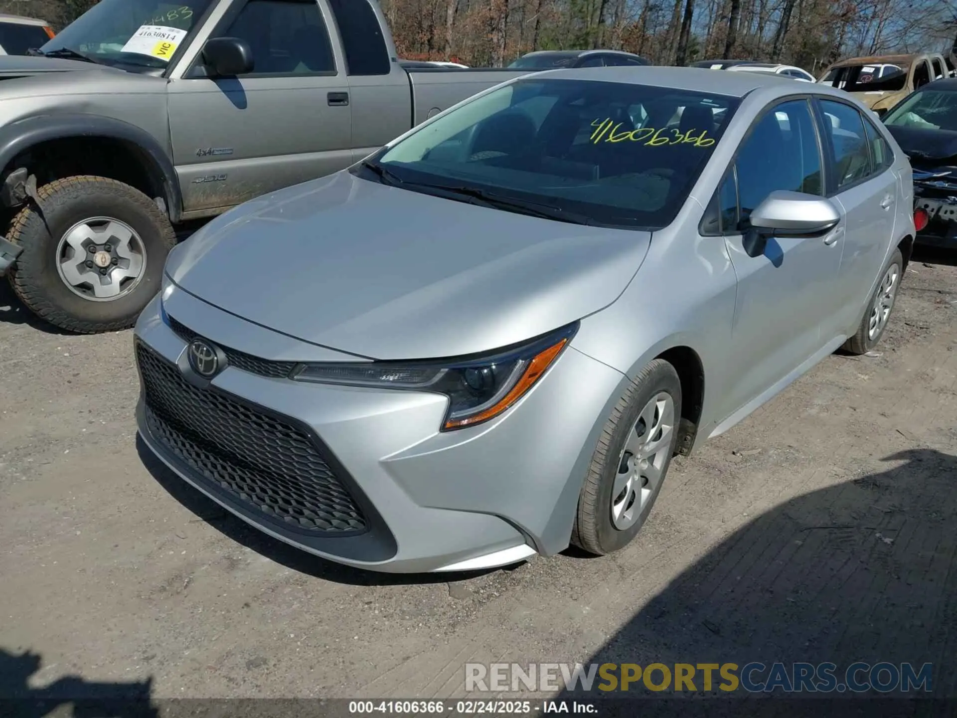 2 Photograph of a damaged car 5YFEPMAEXMP252174 TOYOTA COROLLA 2021