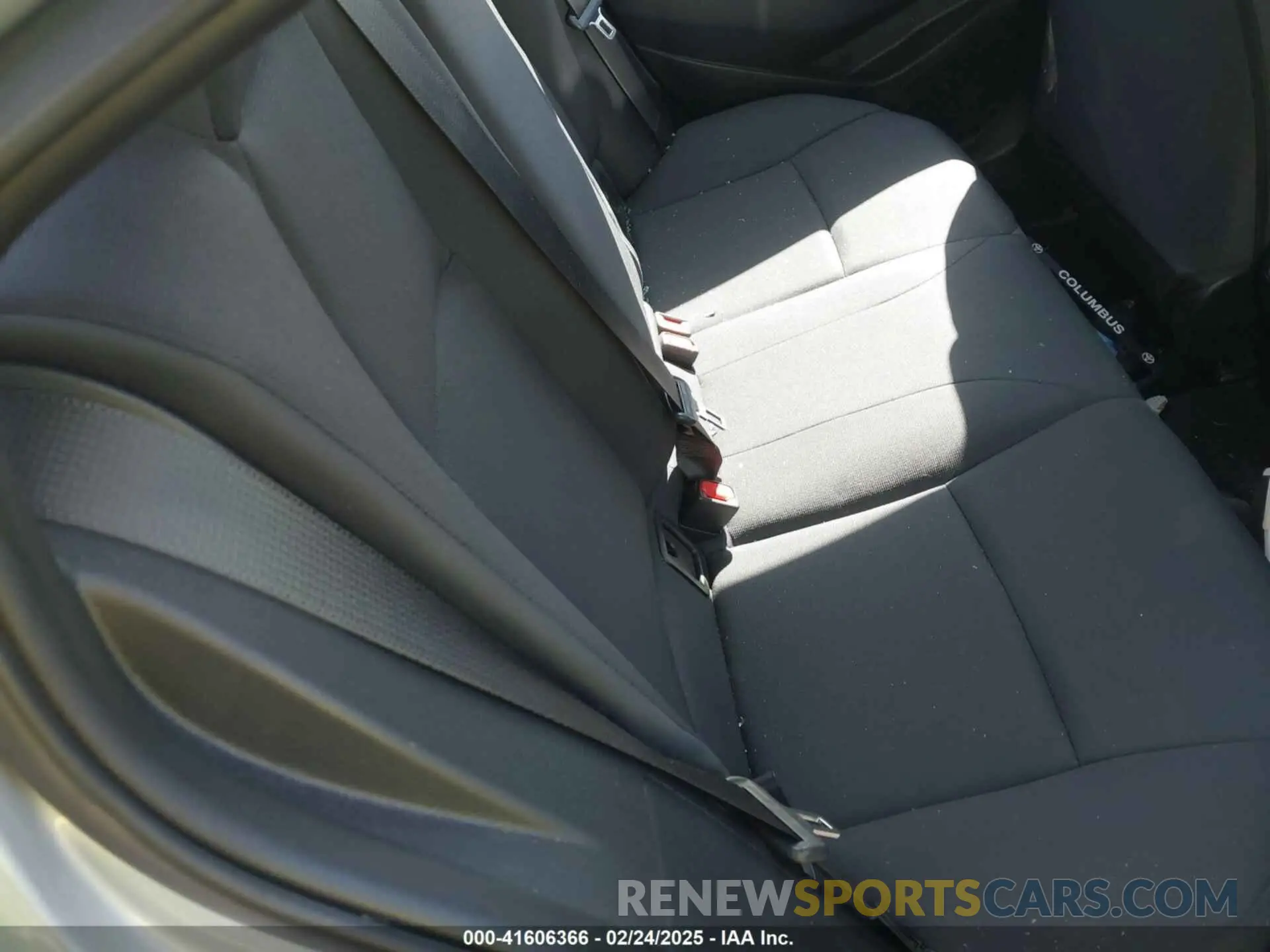8 Photograph of a damaged car 5YFEPMAEXMP252174 TOYOTA COROLLA 2021