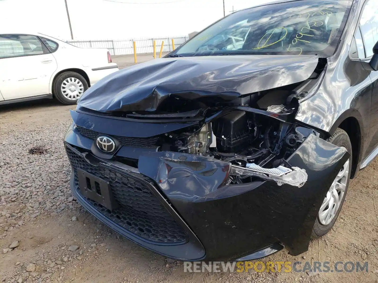 9 Photograph of a damaged car 5YFEPMAEXMP252711 TOYOTA COROLLA 2021