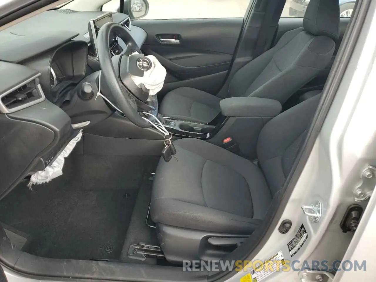 7 Photograph of a damaged car 5YFEPMAEXMP254572 TOYOTA COROLLA 2021