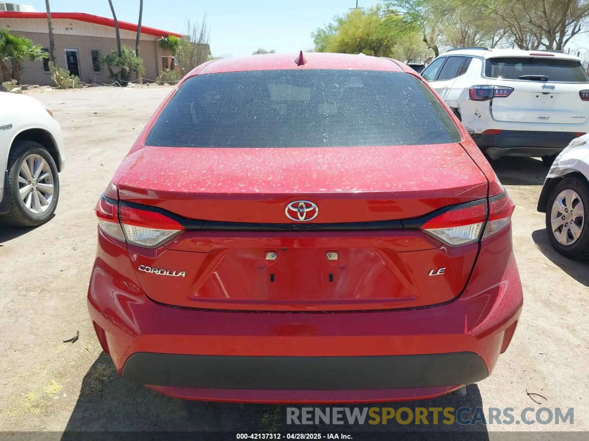 15 Photograph of a damaged car 5YFEPMAEXMP256242 TOYOTA COROLLA 2021