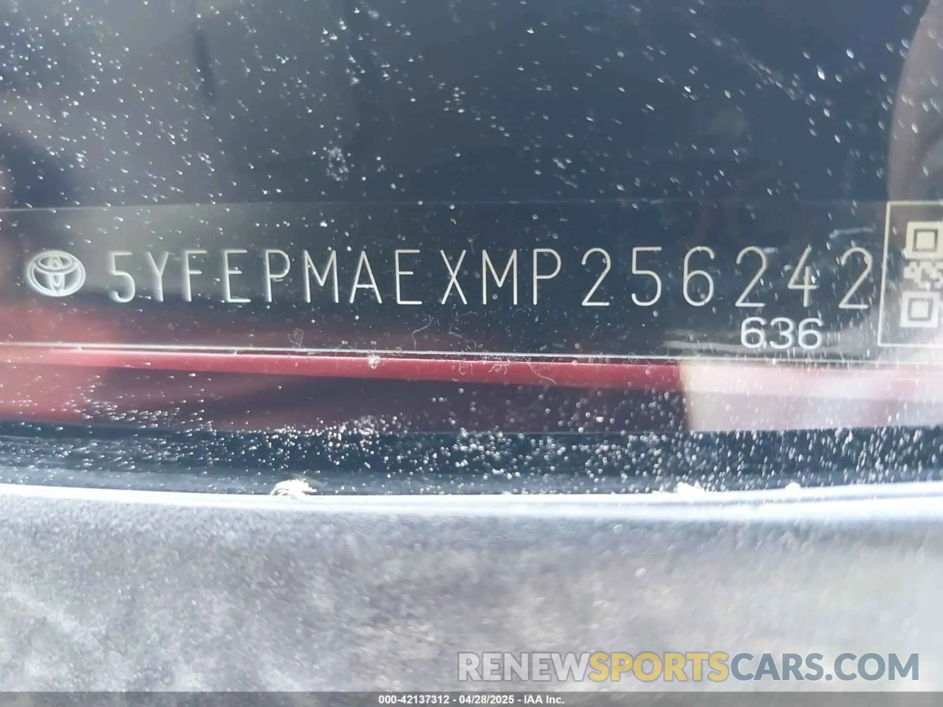9 Photograph of a damaged car 5YFEPMAEXMP256242 TOYOTA COROLLA 2021