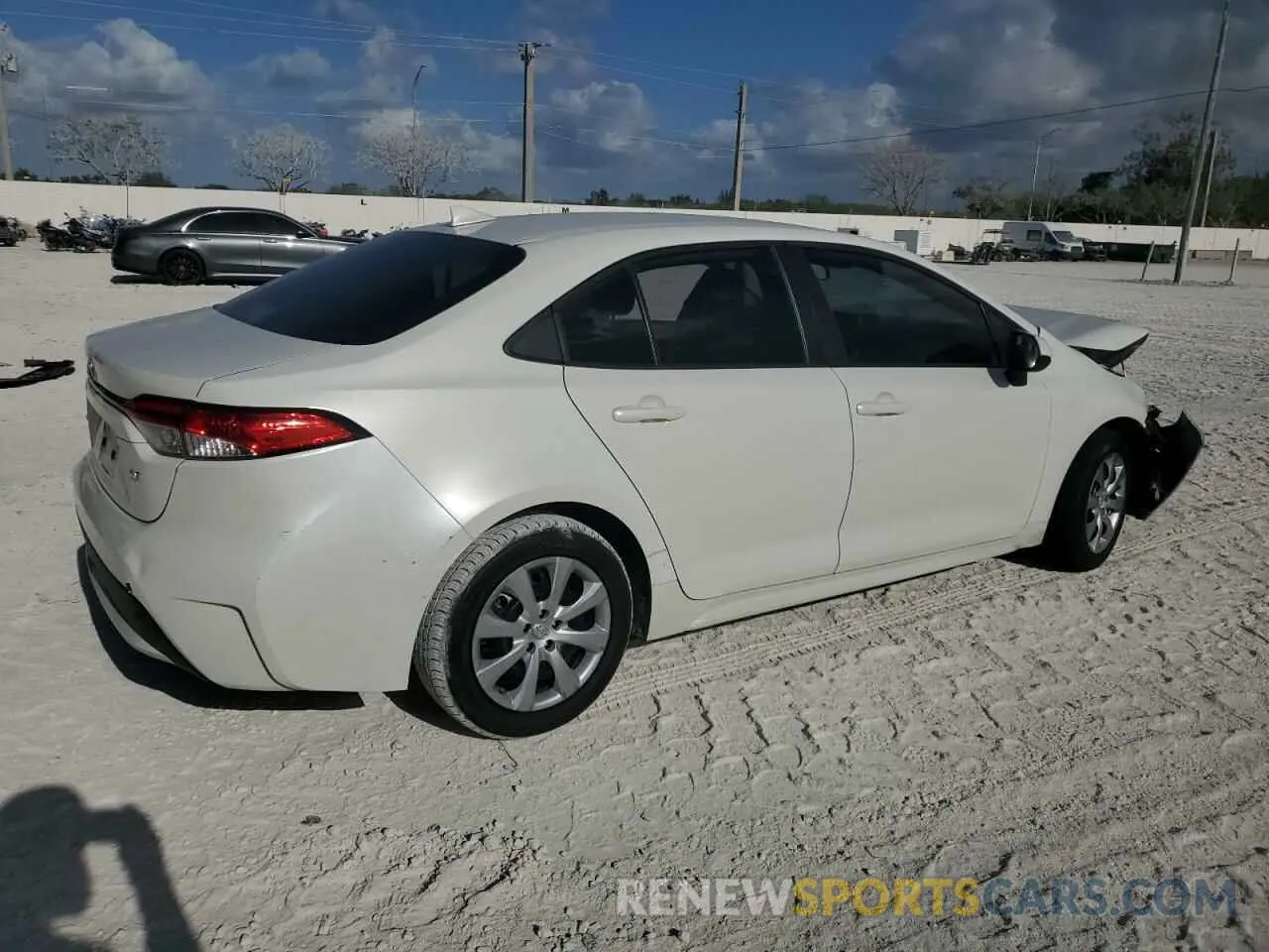 3 Photograph of a damaged car 5YFEPMAEXMP257116 TOYOTA COROLLA 2021
