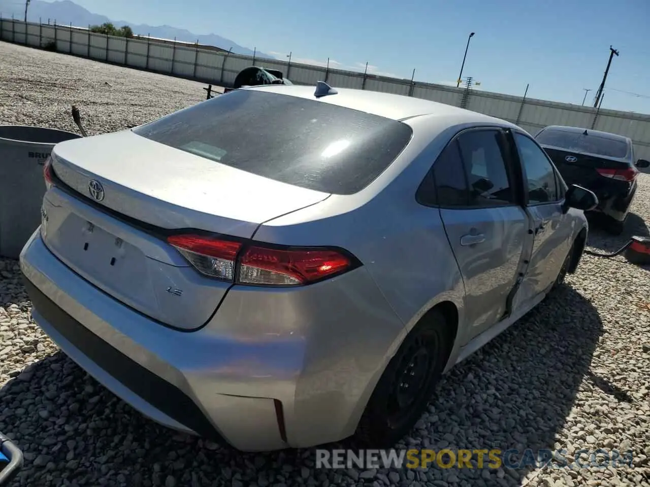 3 Photograph of a damaged car 5YFEPMAEXMP257665 TOYOTA COROLLA 2021