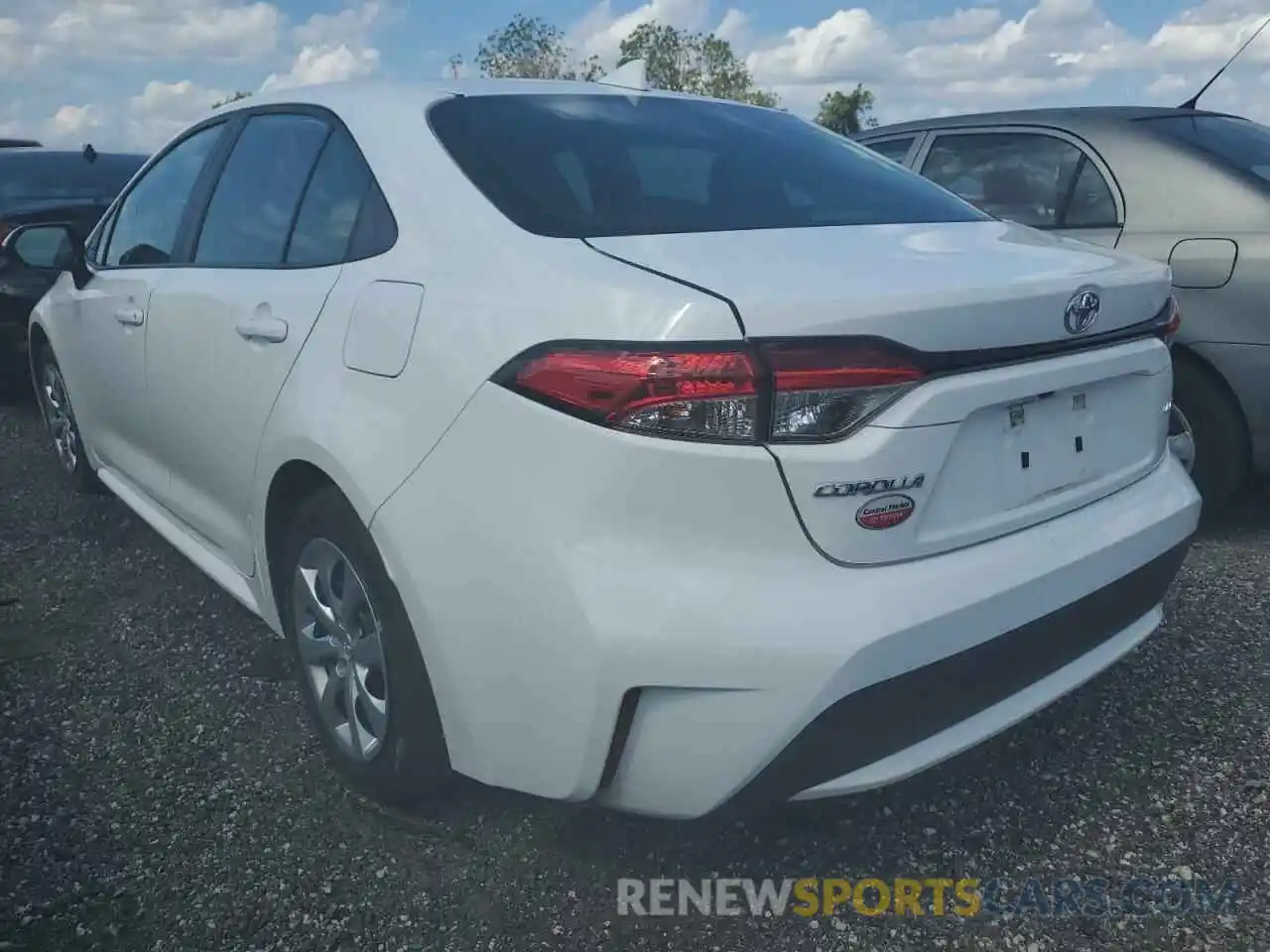 3 Photograph of a damaged car 5YFEPMAEXMP269265 TOYOTA COROLLA 2021