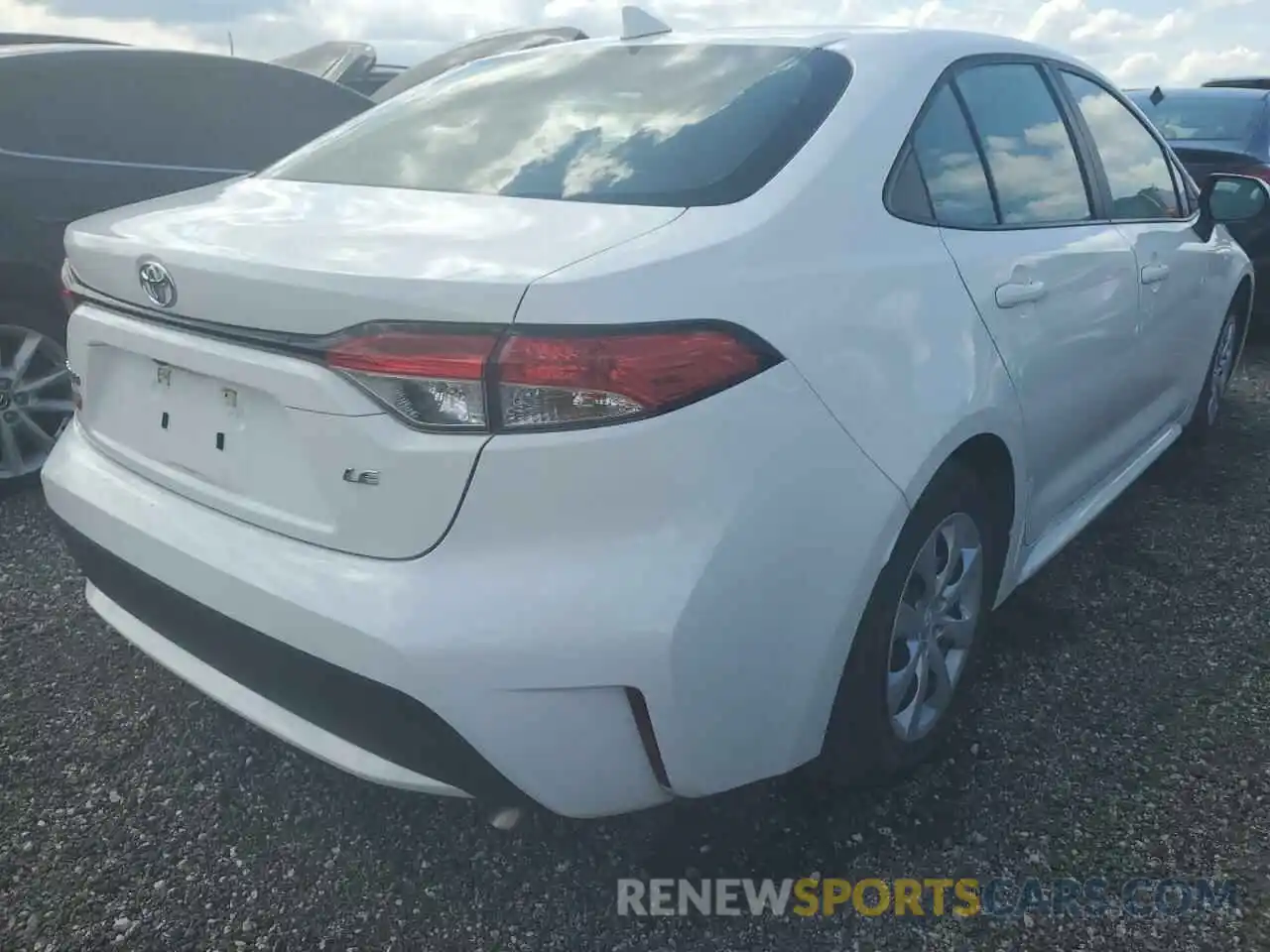 4 Photograph of a damaged car 5YFEPMAEXMP269265 TOYOTA COROLLA 2021