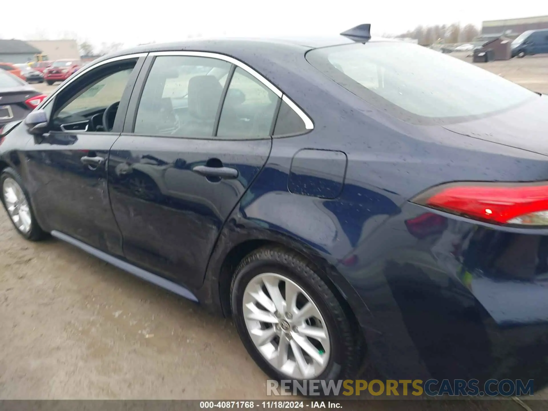 15 Photograph of a damaged car 5YFFPMAE4MP163463 TOYOTA COROLLA 2021