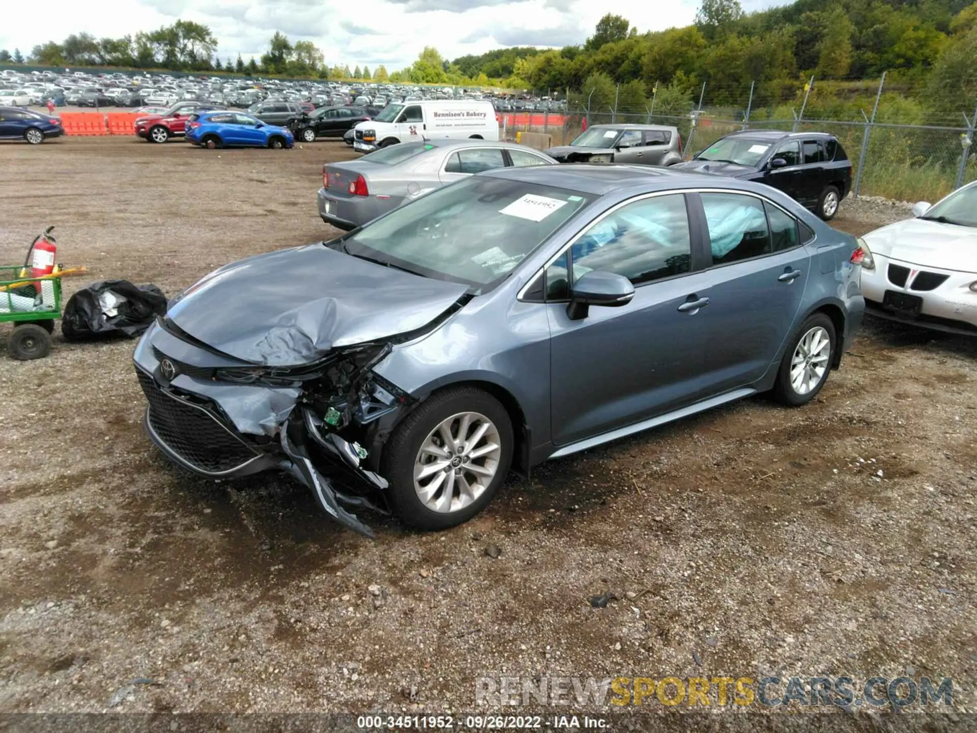 2 Photograph of a damaged car 5YFFPMAE8MP200501 TOYOTA COROLLA 2021
