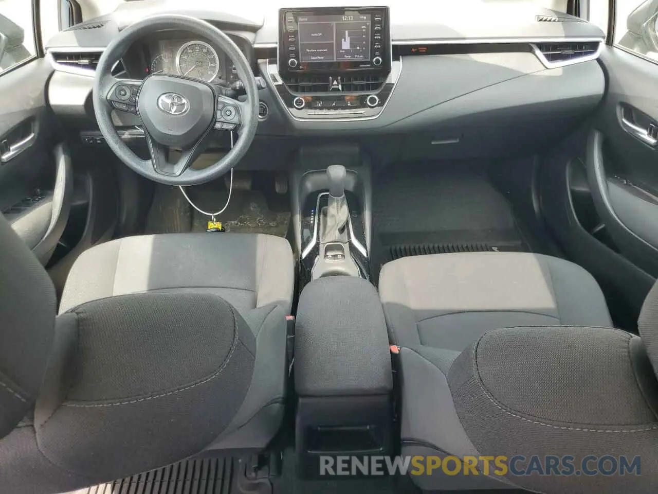 8 Photograph of a damaged car 5YFHPMAE7MP162218 TOYOTA COROLLA 2021