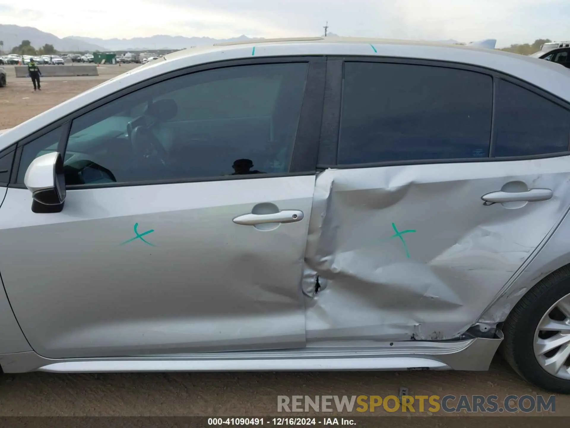 15 Photograph of a damaged car 5YFHPMAE7MP211224 TOYOTA COROLLA 2021