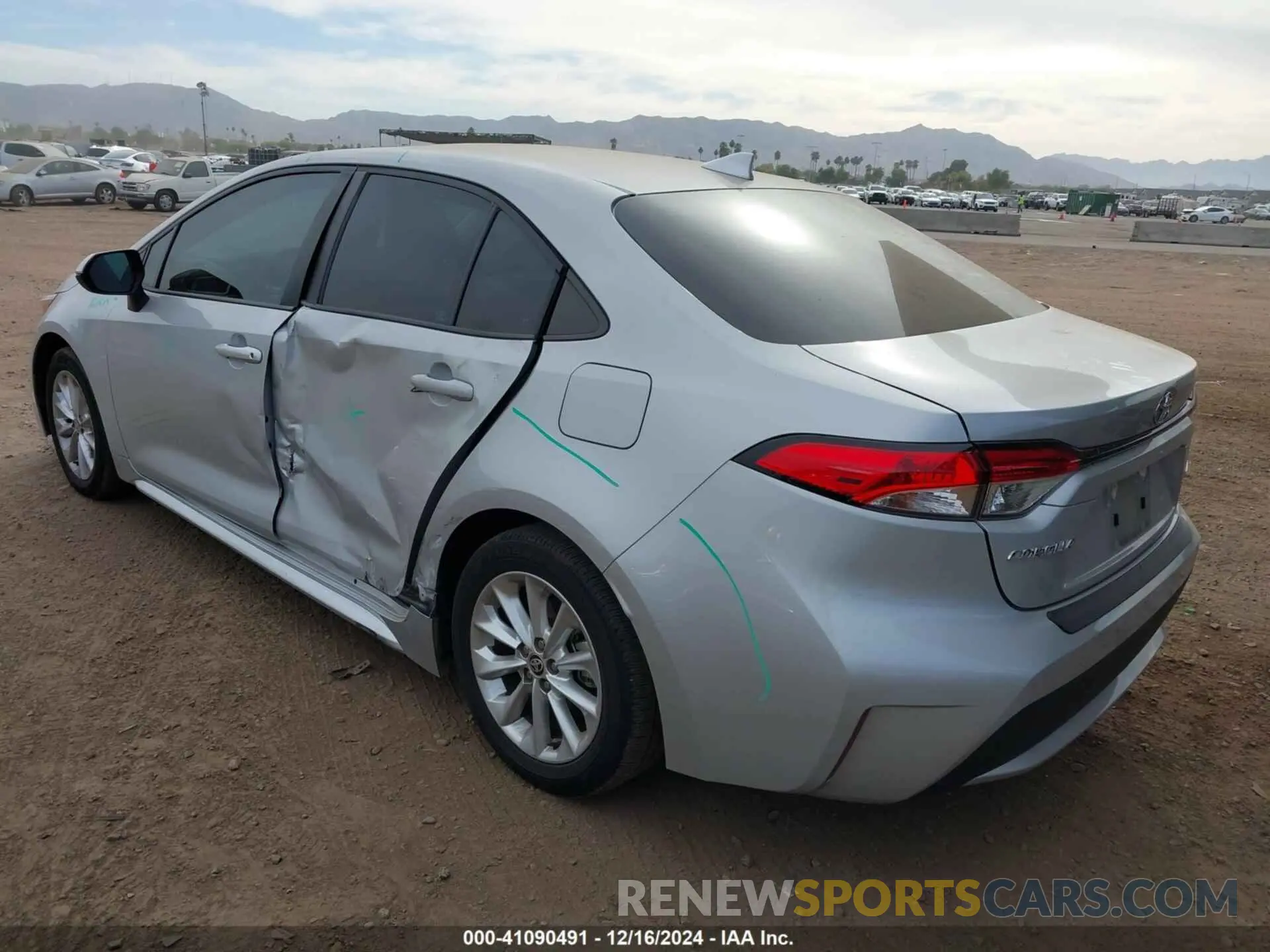 3 Photograph of a damaged car 5YFHPMAE7MP211224 TOYOTA COROLLA 2021