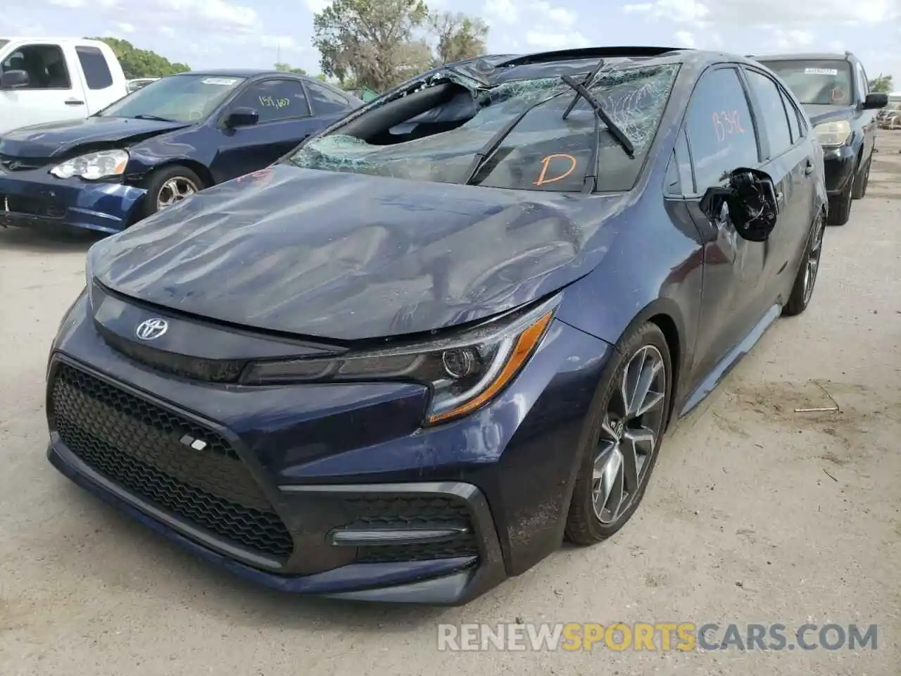 2 Photograph of a damaged car 5YFM4MCE6MP073616 TOYOTA COROLLA 2021