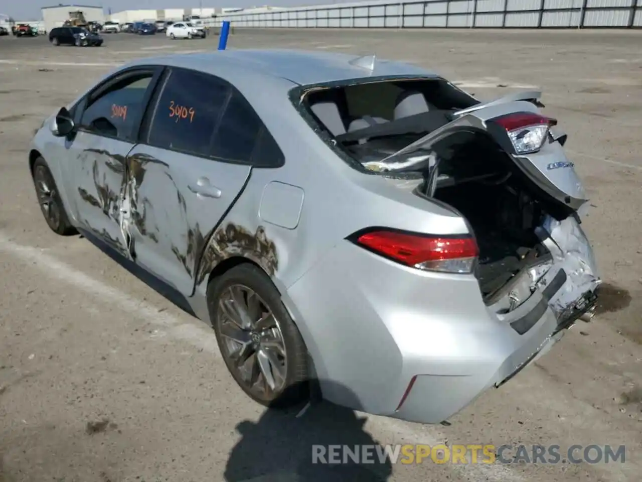 3 Photograph of a damaged car 5YFP4MCE5MP060983 TOYOTA COROLLA 2021