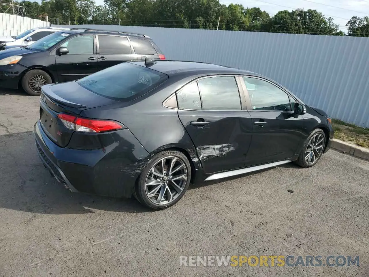 3 Photograph of a damaged car 5YFP4MCE6MP066324 TOYOTA COROLLA 2021