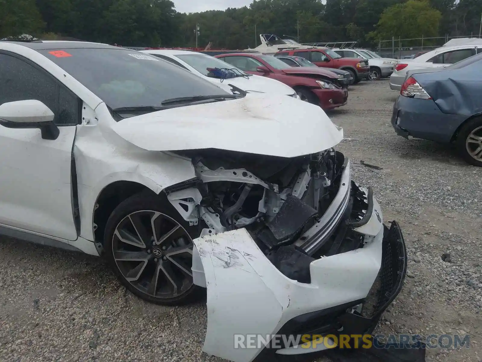 9 Photograph of a damaged car 5YFP4MCE6MP085519 TOYOTA COROLLA 2021