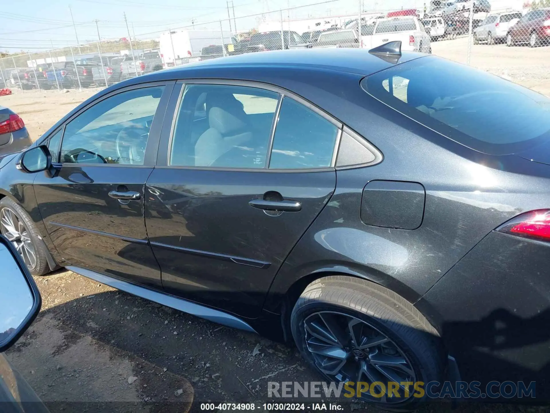 14 Photograph of a damaged car 5YFP4MCE7MP065943 TOYOTA COROLLA 2021