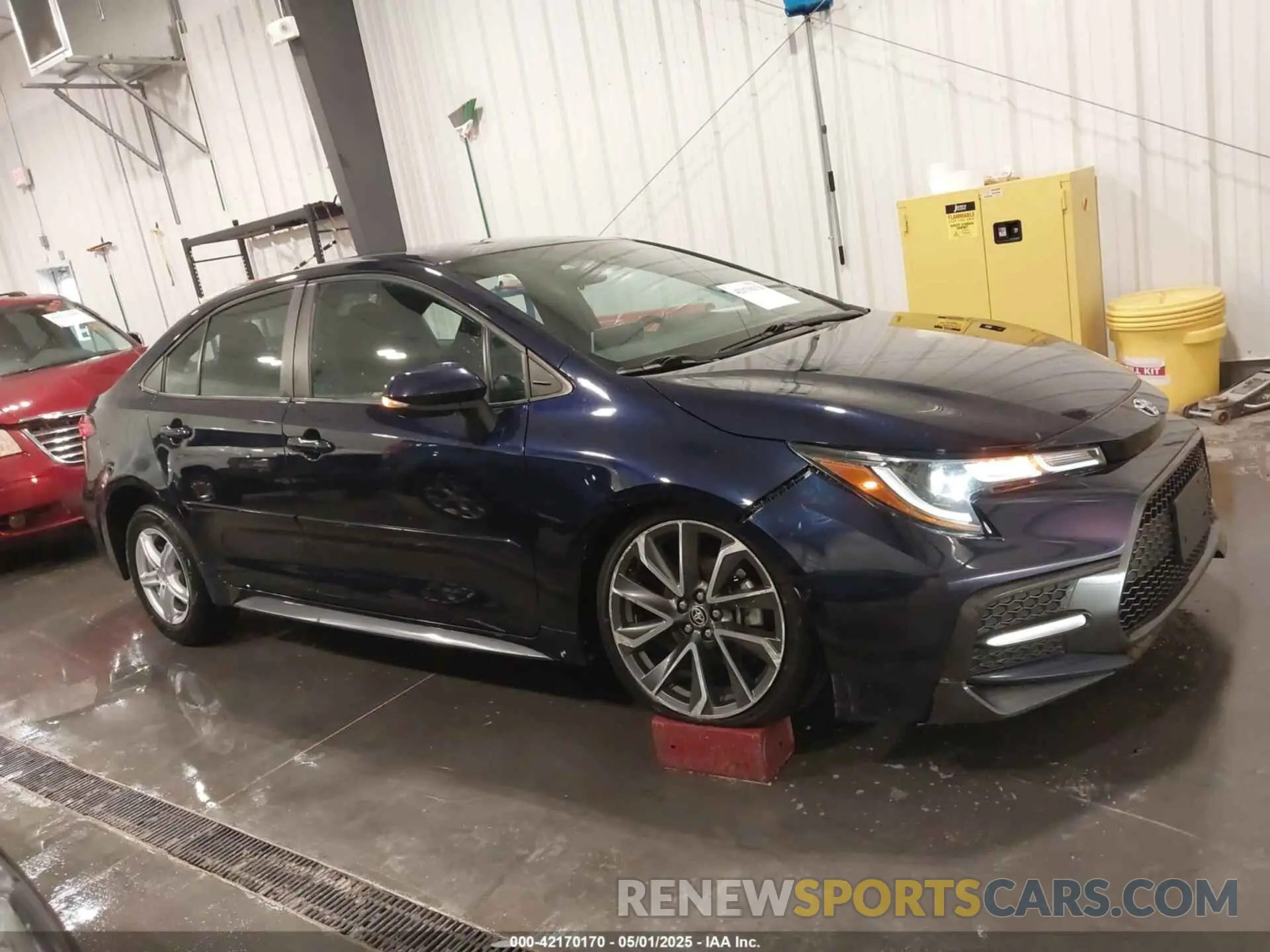 13 Photograph of a damaged car 5YFP4MCEXMP061028 TOYOTA COROLLA 2021