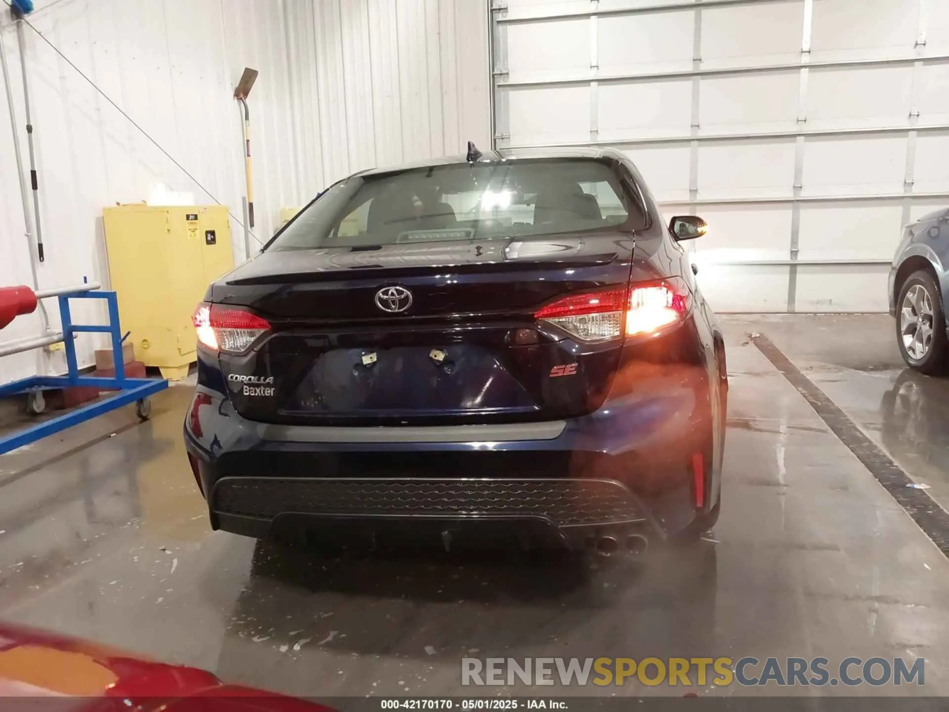 16 Photograph of a damaged car 5YFP4MCEXMP061028 TOYOTA COROLLA 2021