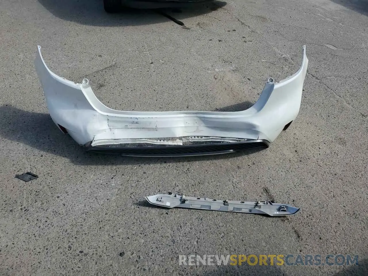 12 Photograph of a damaged car 5YFP4MCEXMP061384 TOYOTA COROLLA 2021