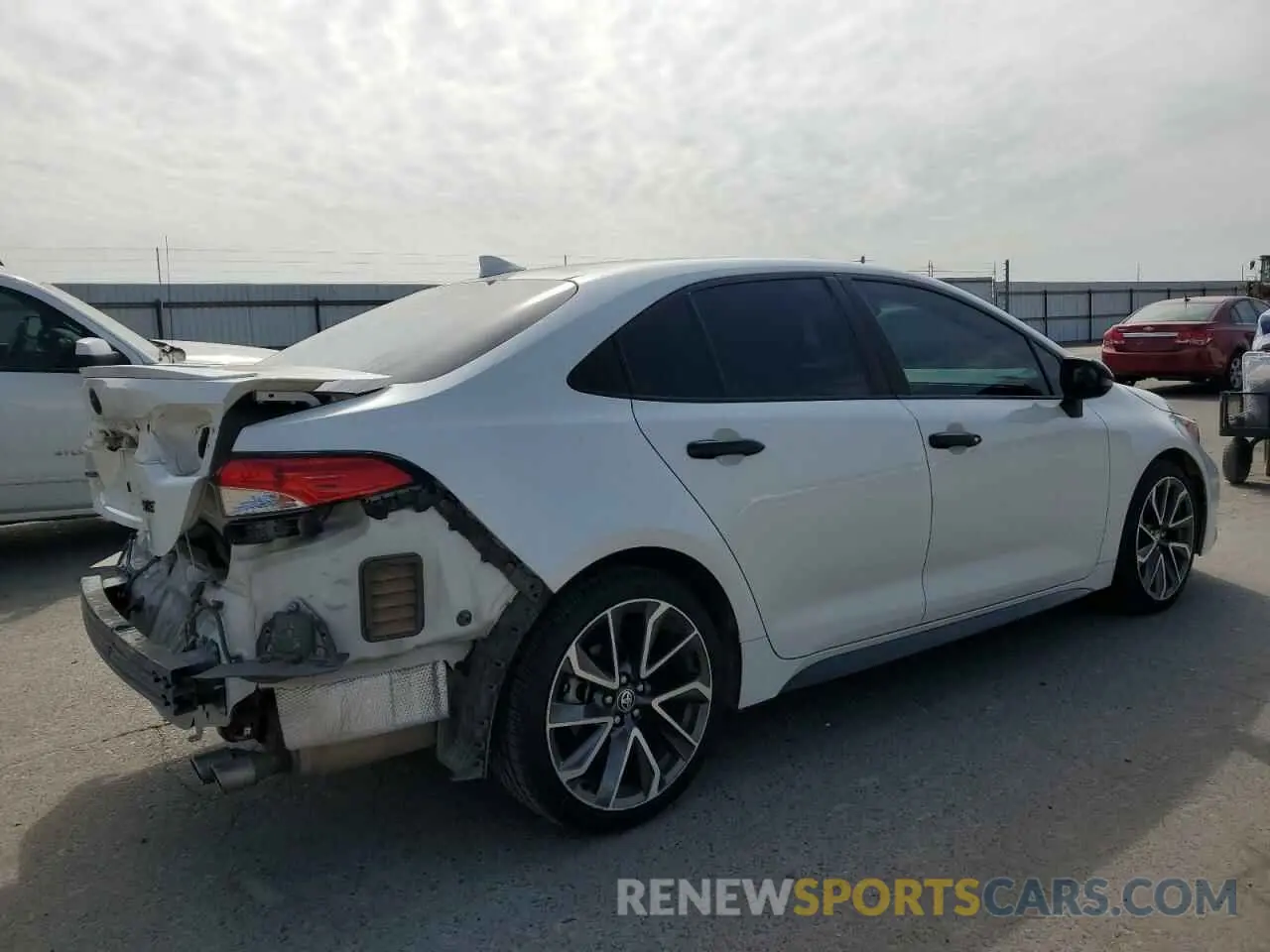 3 Photograph of a damaged car 5YFP4MCEXMP061384 TOYOTA COROLLA 2021