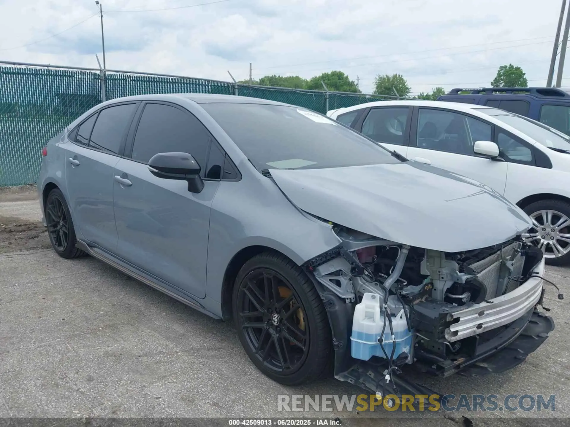 1 Photograph of a damaged car 5YFS4MCE0MP073697 TOYOTA COROLLA 2021