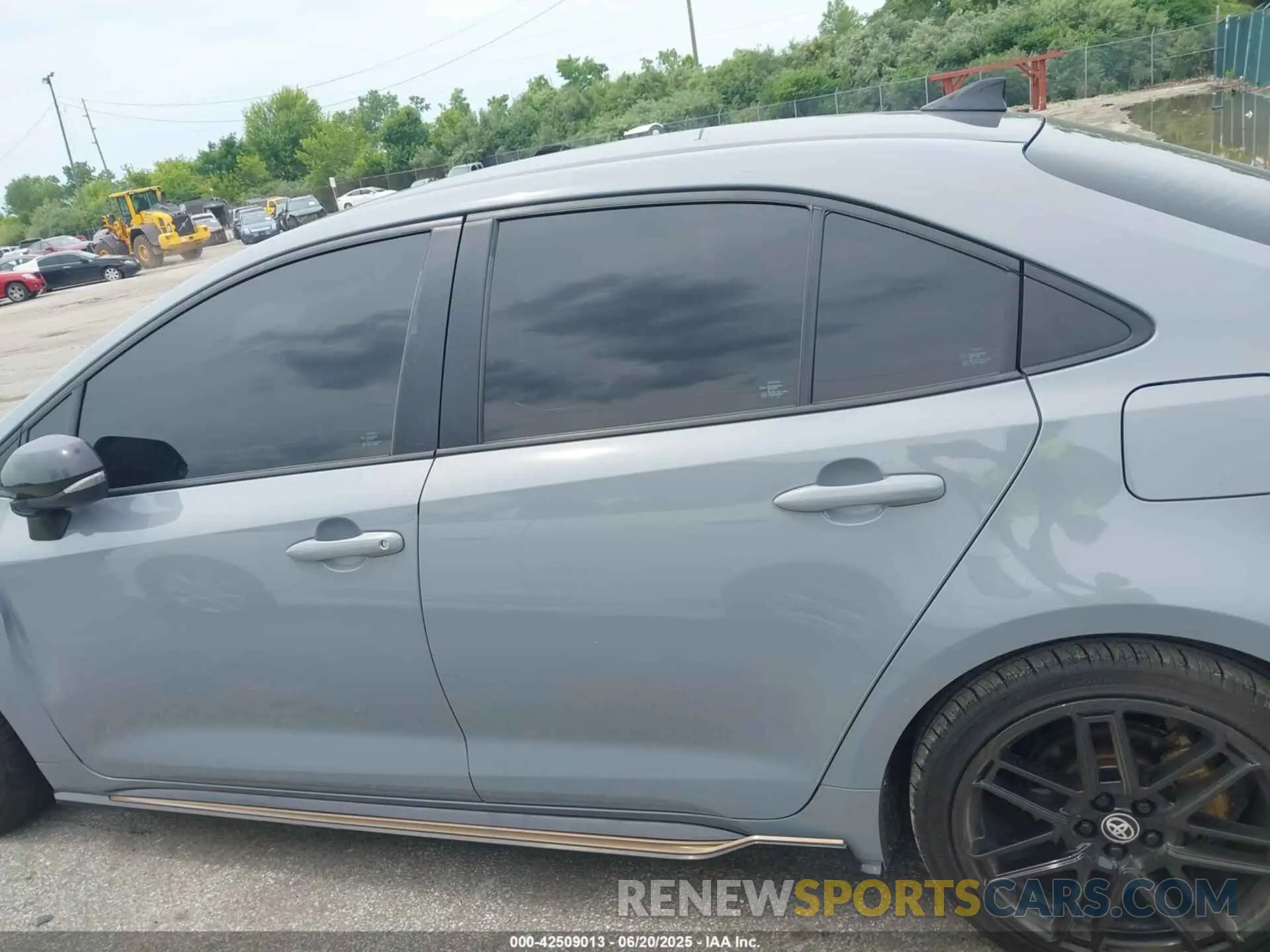 15 Photograph of a damaged car 5YFS4MCE0MP073697 TOYOTA COROLLA 2021