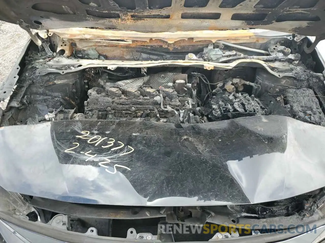 12 Photograph of a damaged car 5YFS4MCE0MP094467 TOYOTA COROLLA 2021