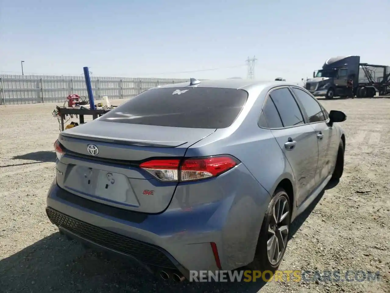 4 Photograph of a damaged car 5YFS4MCE1MP061378 TOYOTA COROLLA 2021