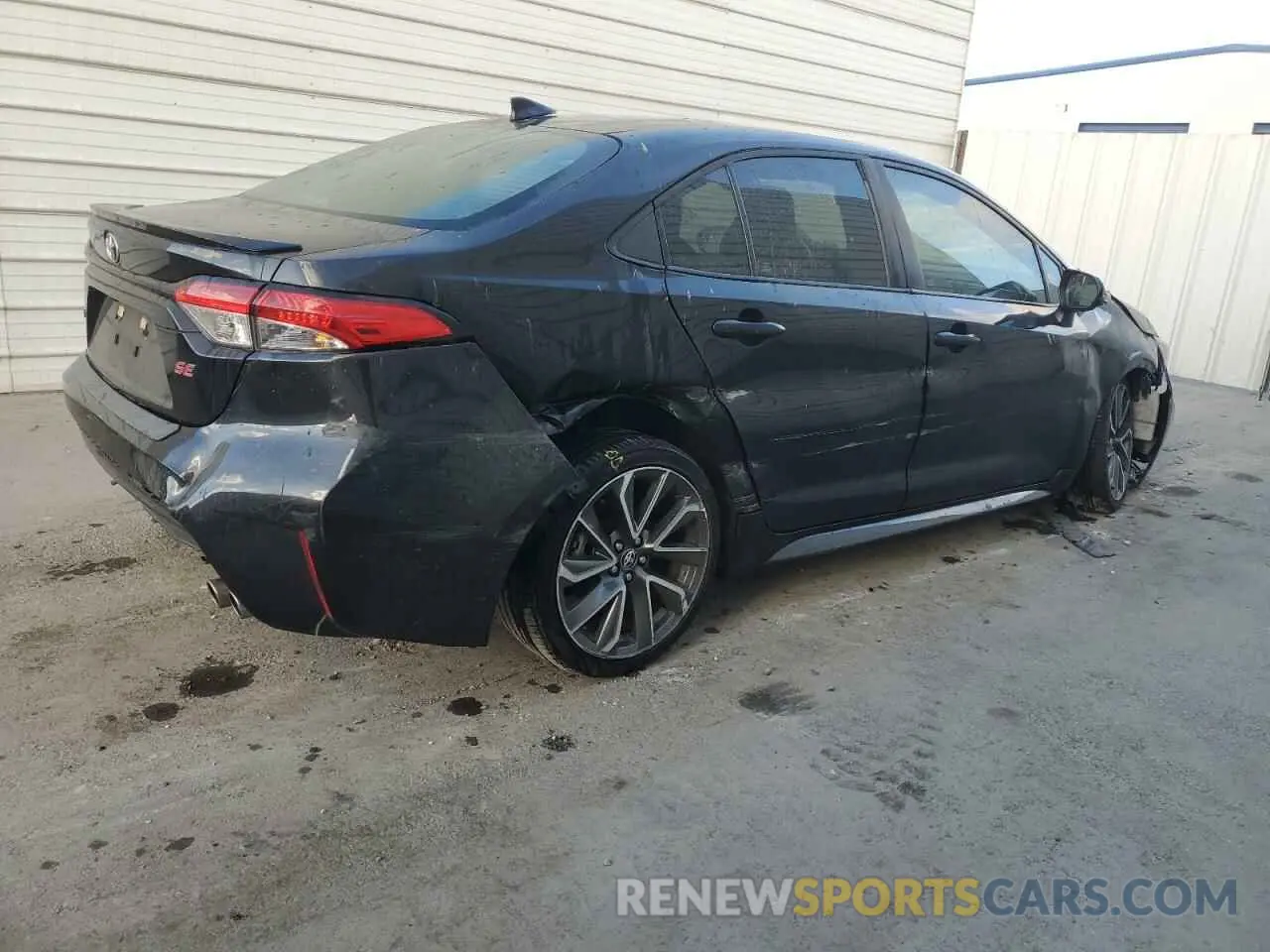 3 Photograph of a damaged car 5YFS4MCE1MP064734 TOYOTA COROLLA 2021
